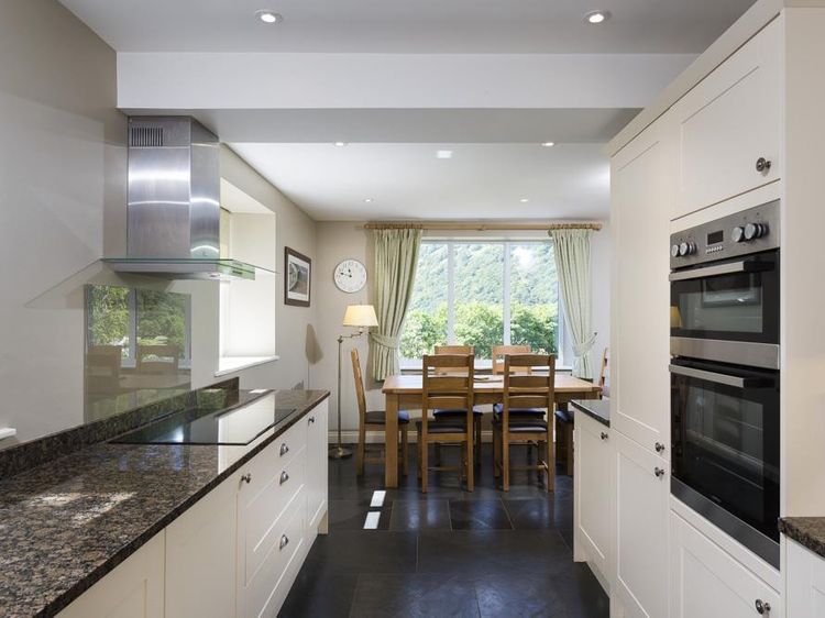 Cherry Garth, listing photograph 8