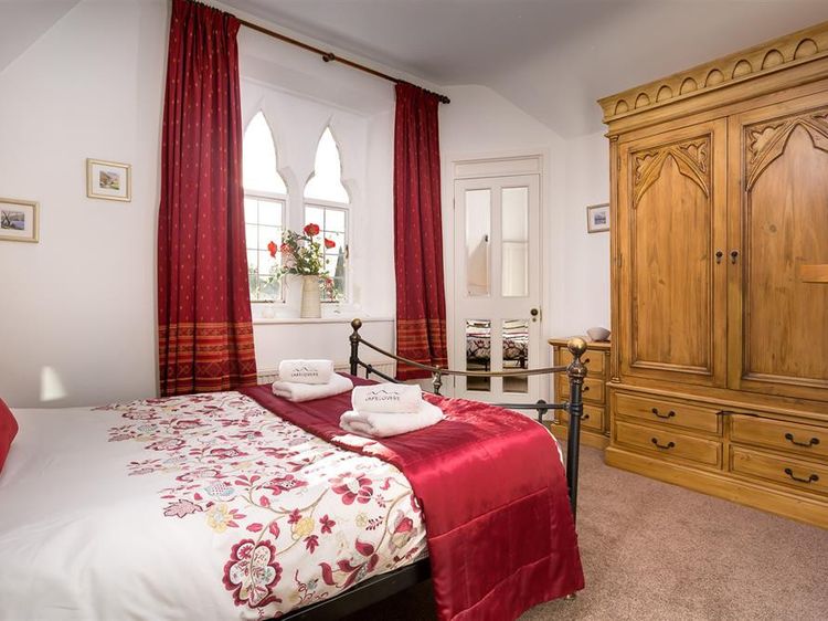Priory Lodge, listing photograph 11