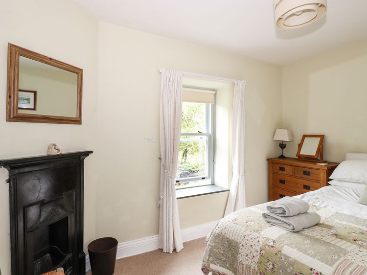 The Mews, listing photograph 10