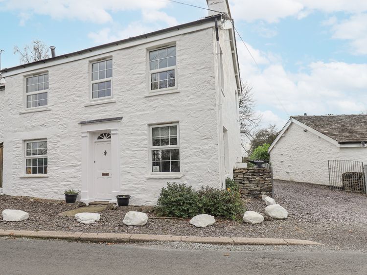 Smithy Cottage at Bowland Bridge, listing photograph 2