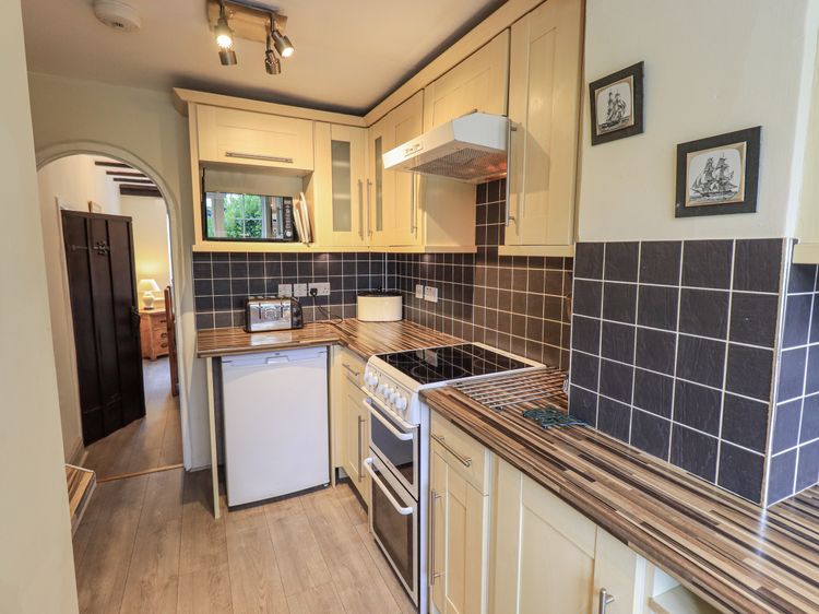 Smithy Cottage at Bowland Bridge, listing photograph 11