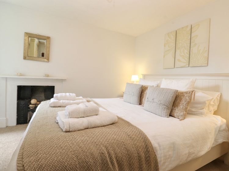 Buttercup Cottage, listing photograph 12