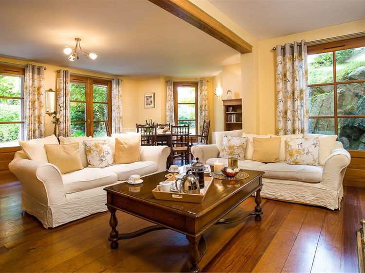 Silver Howe, listing photograph 3