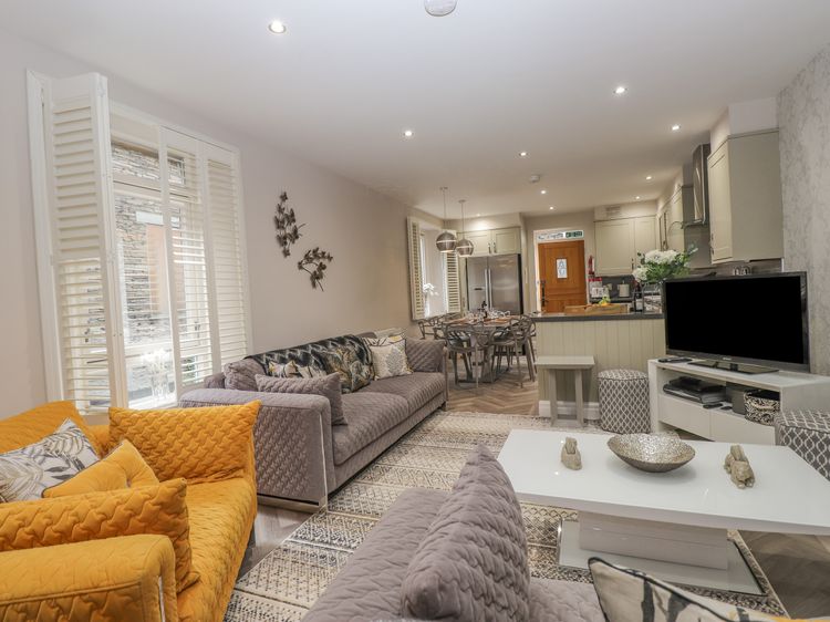 Rossett Holme, listing photograph 4