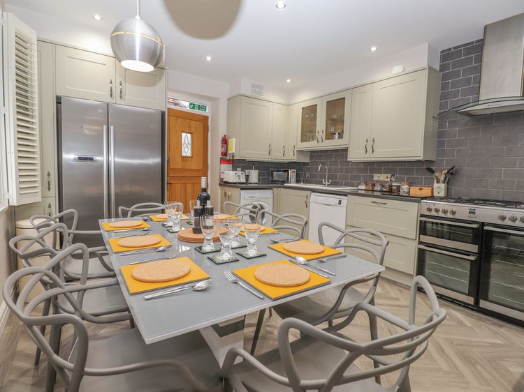 Rossett Holme, listing photograph 2