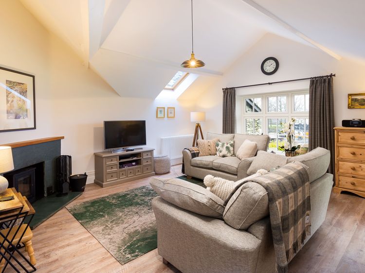 Tilly's Cottage, listing photograph 4