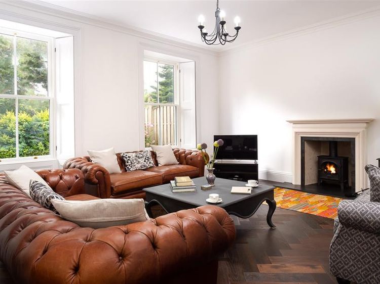 Ben House, listing photograph 2