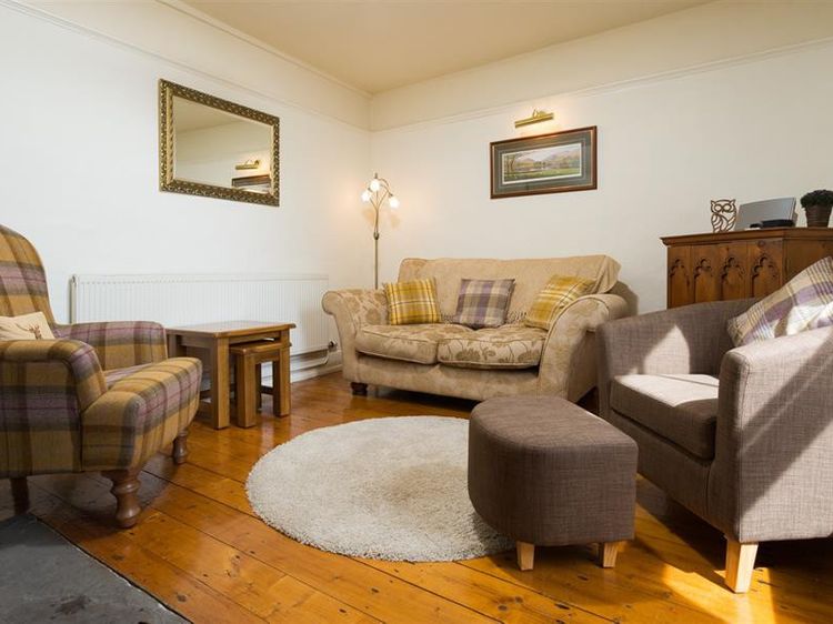 Birchmill Cottage, listing photograph 10