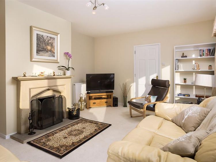 Felldale, listing photograph 5