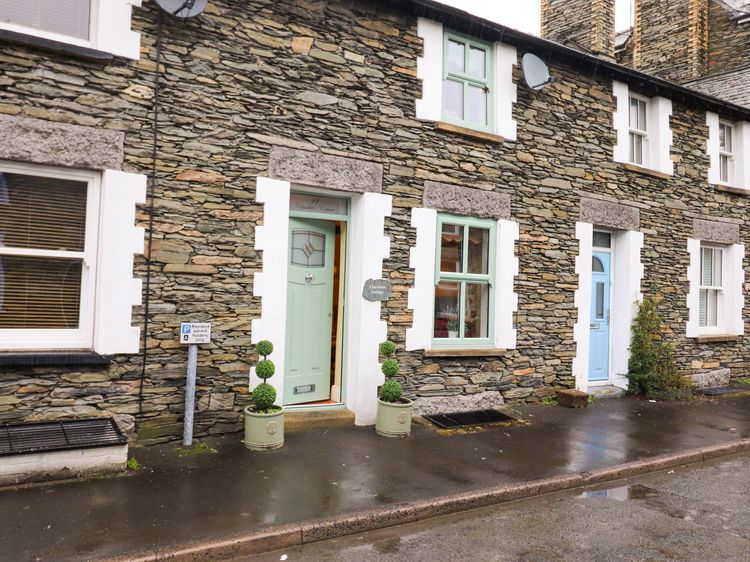 Charlottes Cottage, listing photograph 2