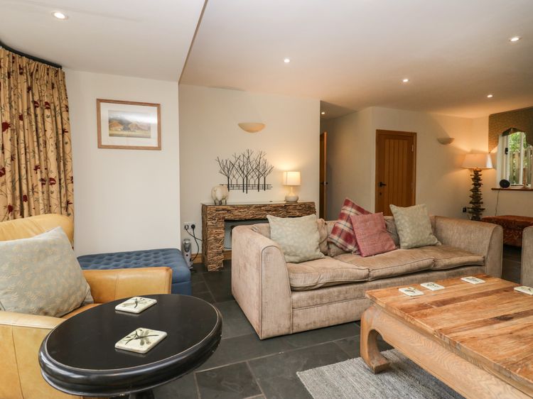 River Lodge, listing photograph 12