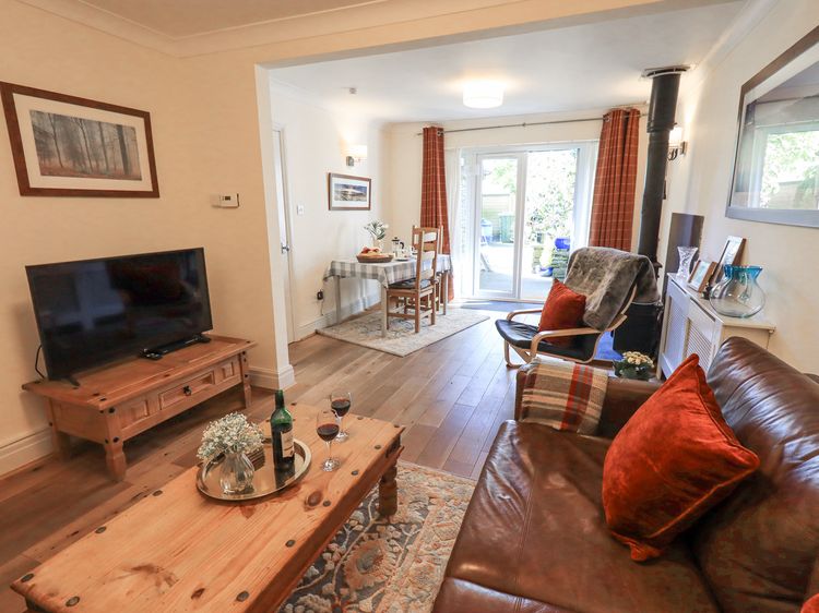 Wheatlands Cottage, listing photograph 2