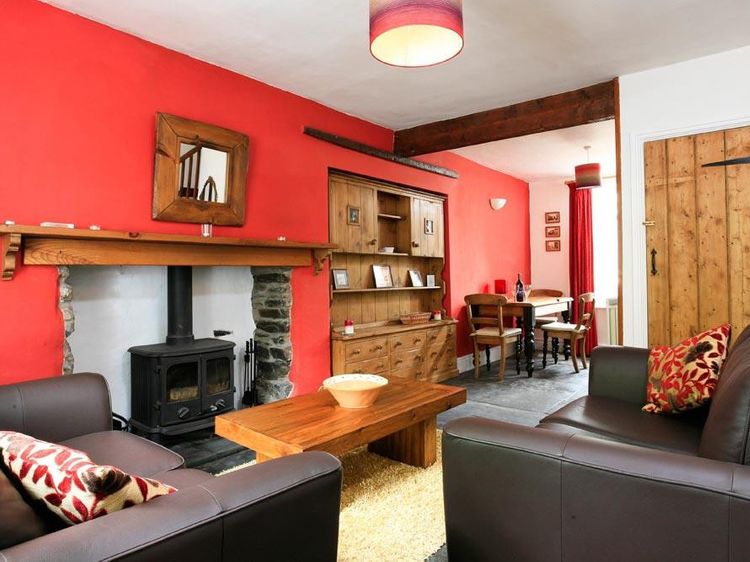 Stone Cottage at Staveley, listing photograph 4