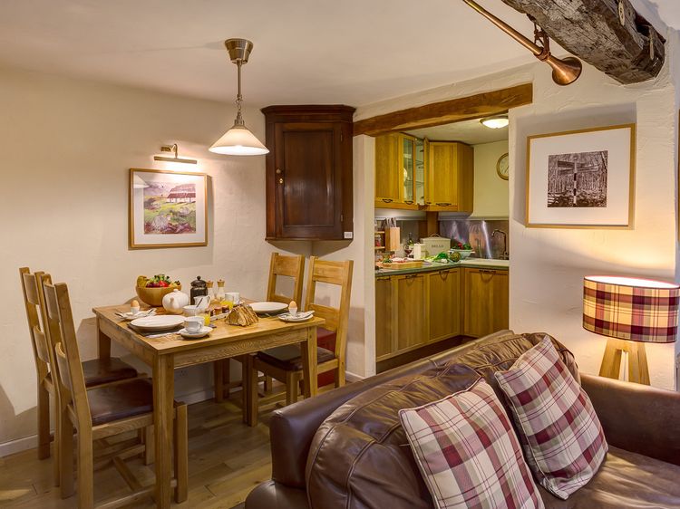 Burrow Cottage, listing photograph 4