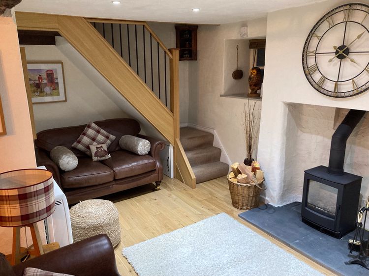 Burrow Cottage, listing photograph 3