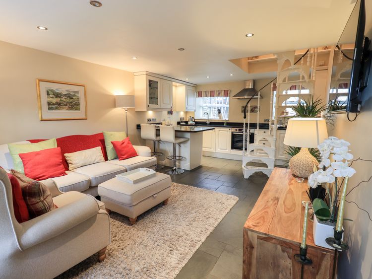 Smithy Cottage, listing photograph 3