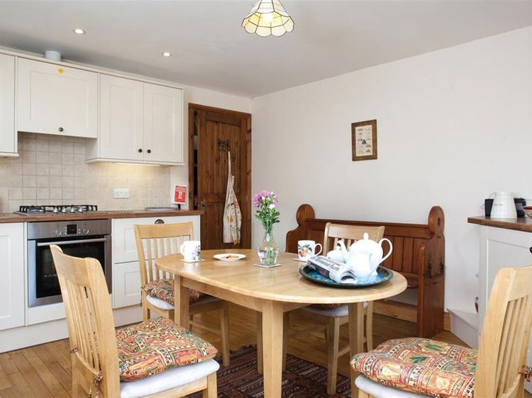 The Grange Lodge, listing photograph 12