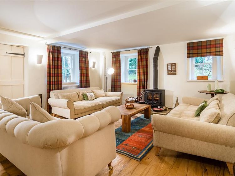 Thimble Hall, listing photograph 2