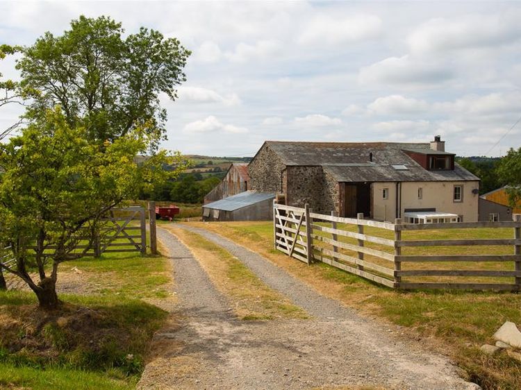 Scalegill House, listing photograph 3