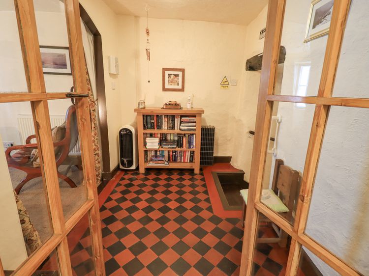 Springwell Cottage, listing photograph 6