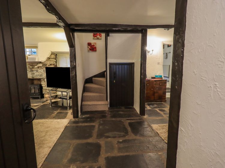 Birchcroft, listing photograph 3