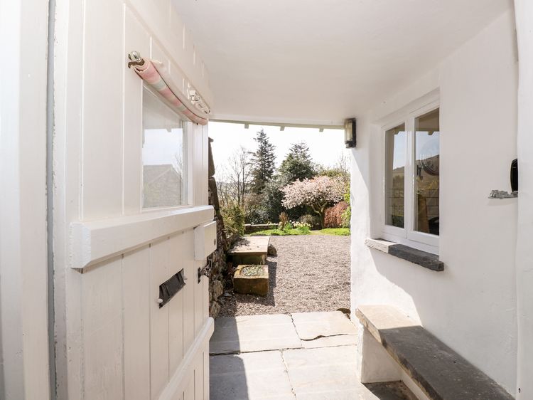 Robin Cottage, listing photograph 11