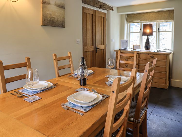 Foxdene Cottage, listing photograph 9