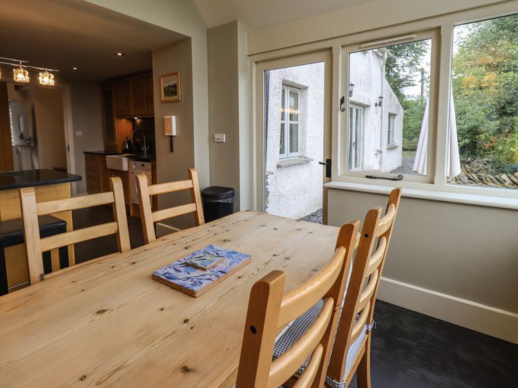 Foxdene Cottage, listing photograph 11