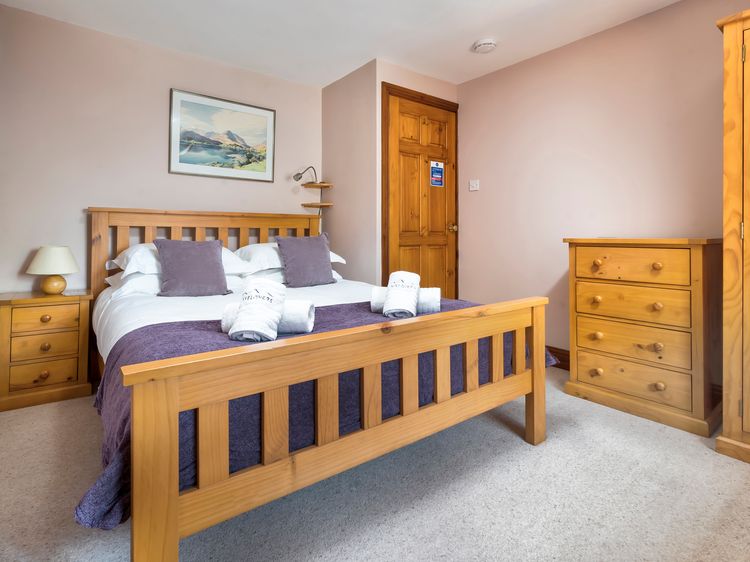 Fieldmouse Cottage, listing photograph 11