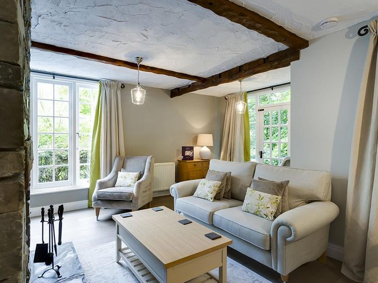 Acorn Cottage, listing photograph 3