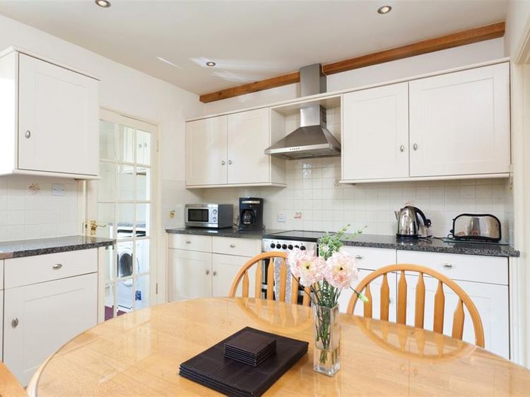 Stone Howe, listing photograph 7