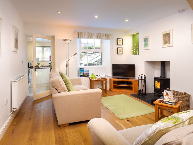 End Cottage, listing photograph 7