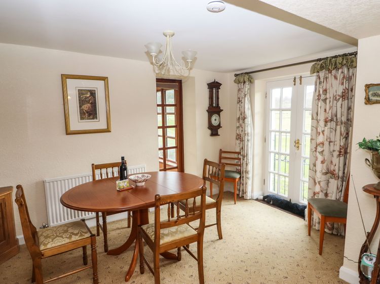 Pavement End Cottage, listing photograph 8