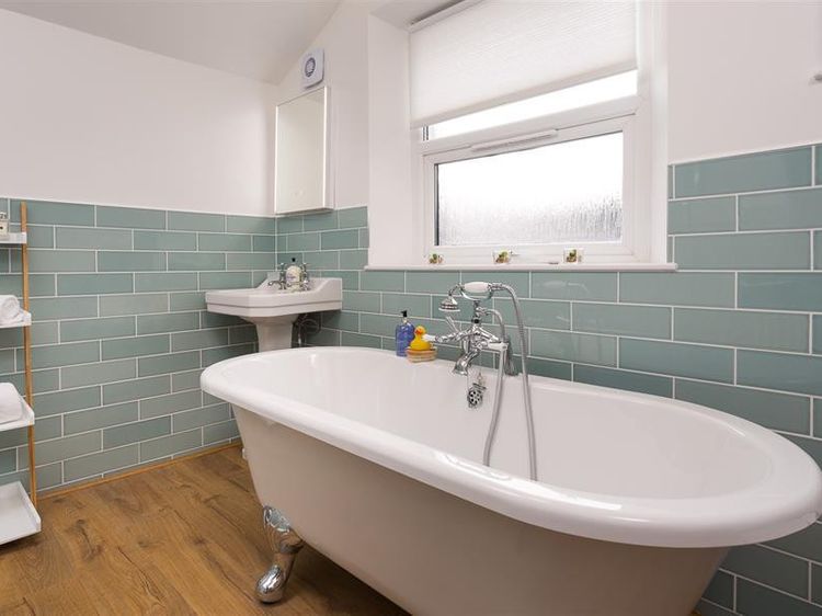 Hazel Cottage, listing photograph 12