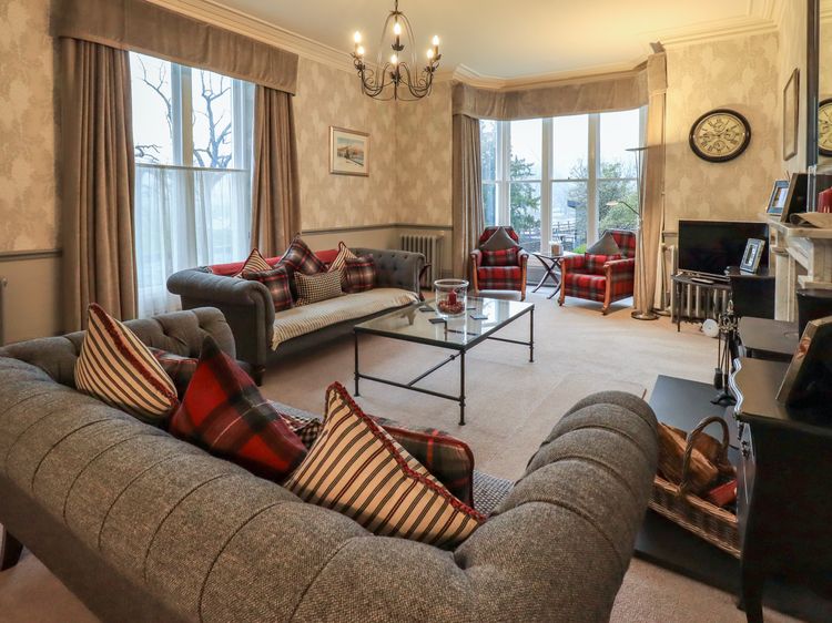 Stepping Stones House, listing photograph 7