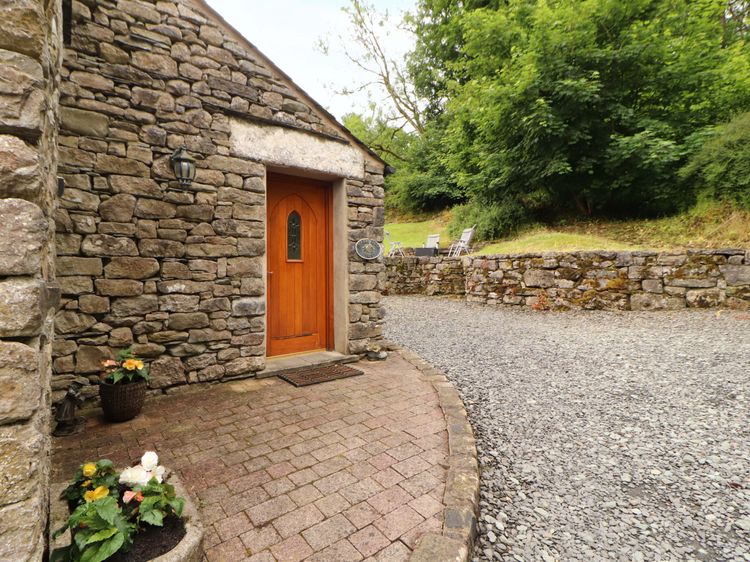 Durham Bridge Barn, listing photograph 3