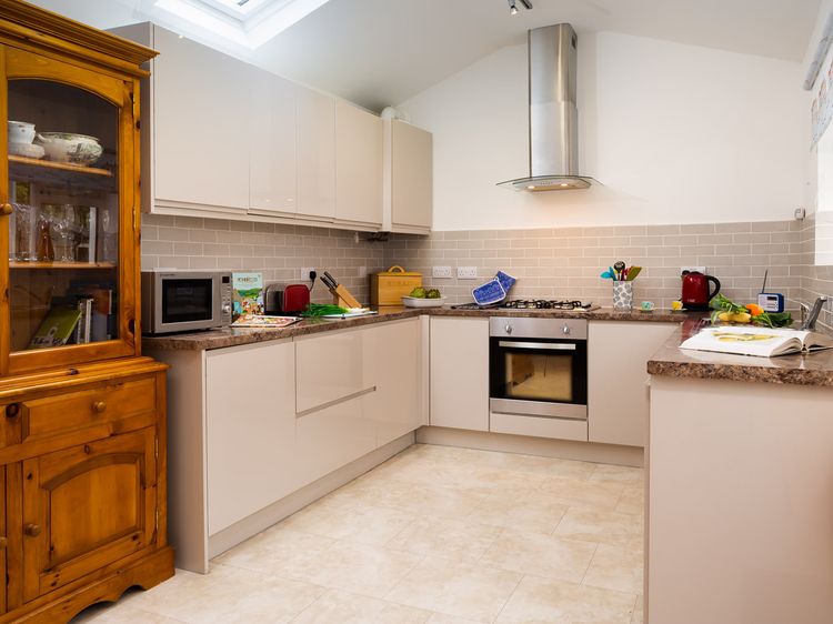 Fern Cottage, listing photograph 2