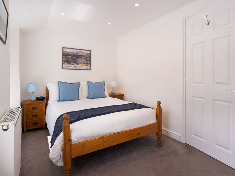 Fern Cottage, listing photograph 3
