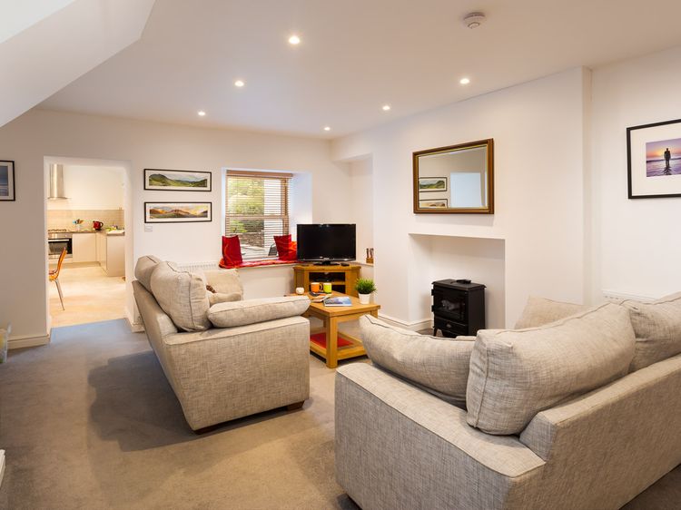 Fern Cottage, listing photograph 4
