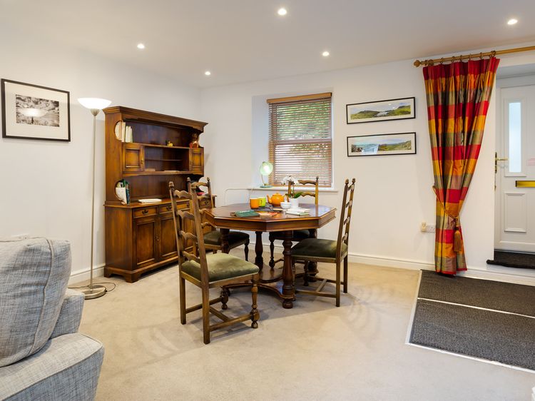 Fern Cottage, listing photograph 9