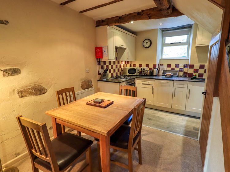 Penny Red Cottage, listing photograph 8