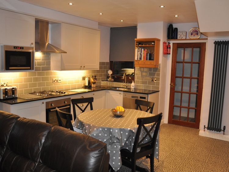 Old Stones Cottage, listing photograph 6