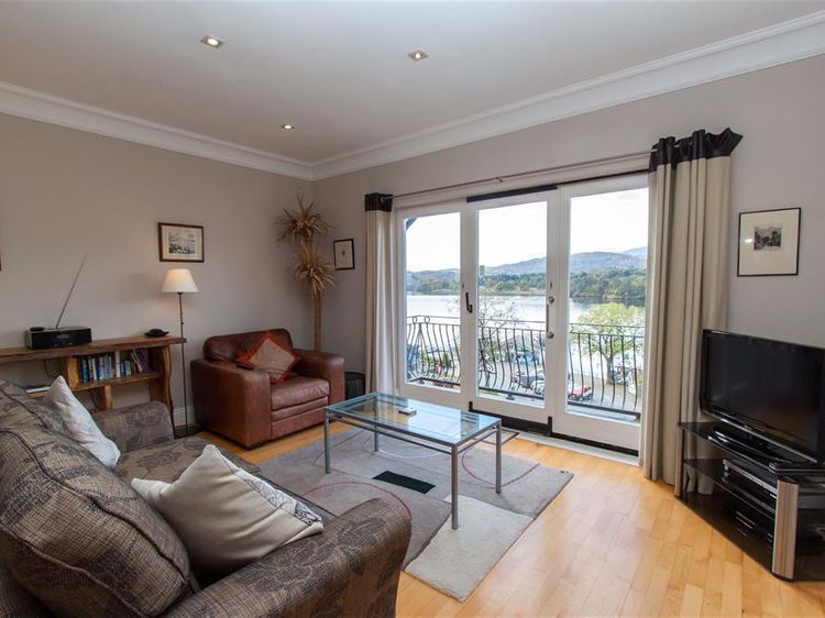 Lakeland View