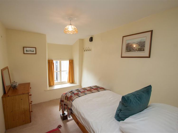 Knotts Farmhouse, listing photograph 10