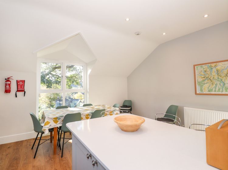 Garden House, listing photograph 10