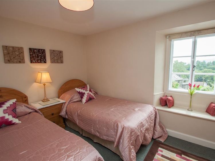 Honeypot Cottage, listing photograph 7