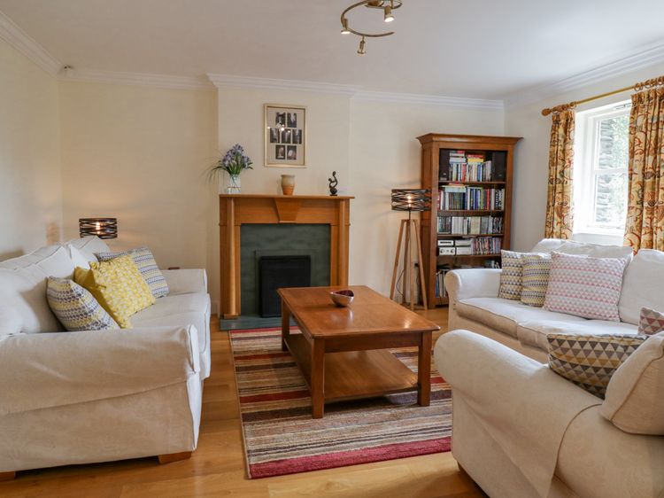 Orchard House, listing photograph 3