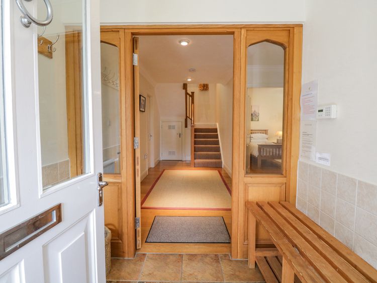 Orchard House, listing photograph 12