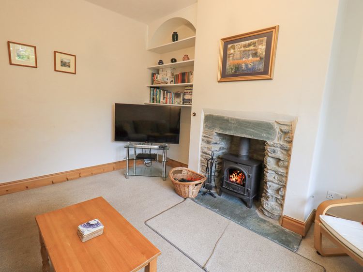 Millans Garth, listing photograph 5