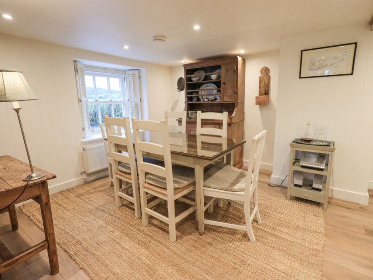 Syke Cottage, listing photograph 10
